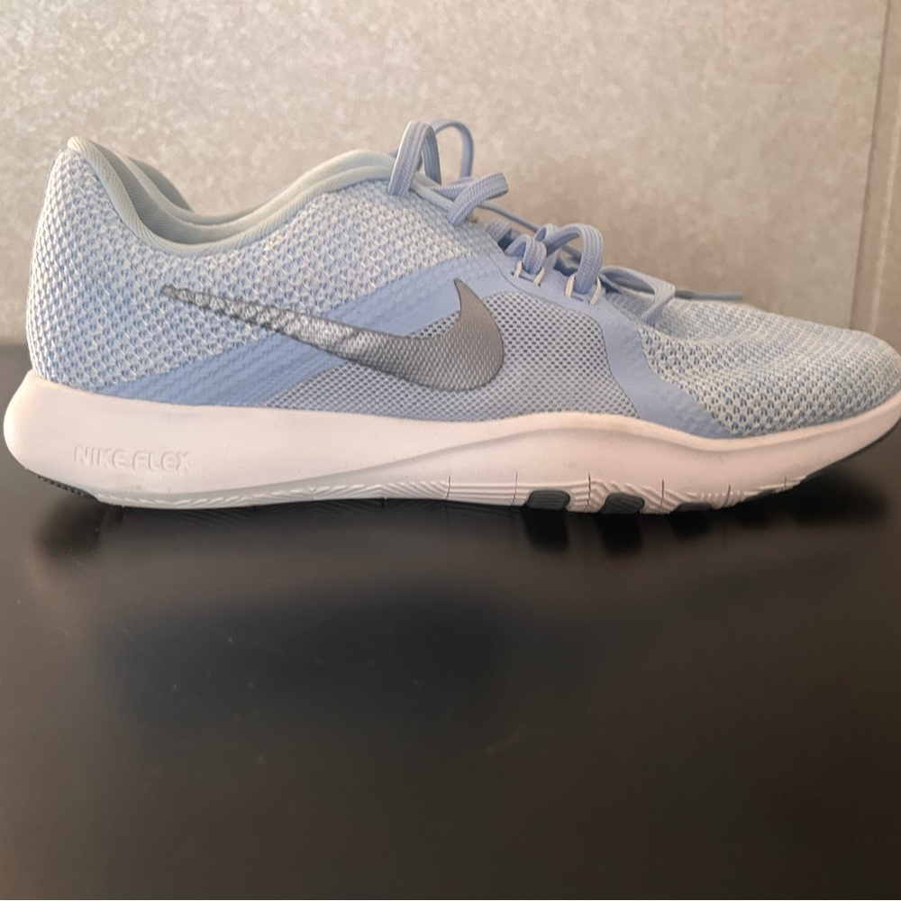 Nike Women's Light Blue Flex Running Shoes